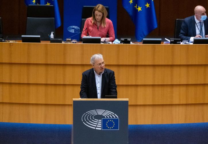 Ευρωβουλευτής ΕΛΚ: Να τερματιστούν οι ενταξιακές διαπραγματεύσεις με την Τουρκία