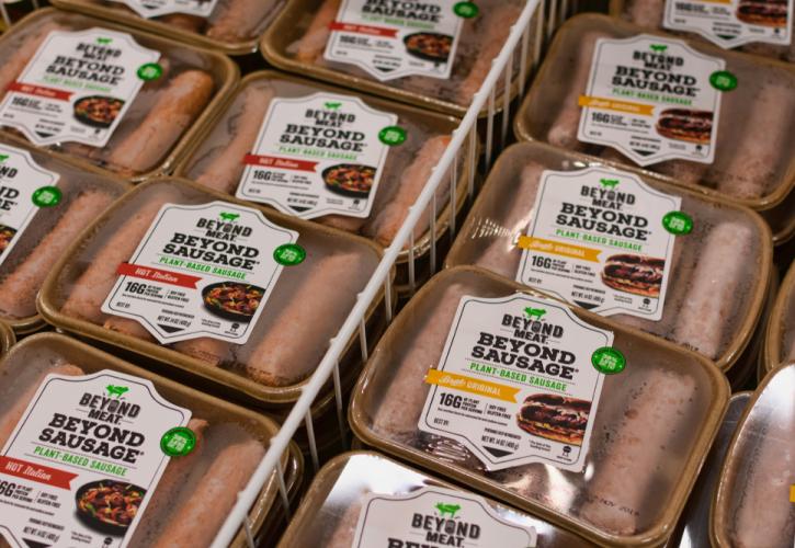 Πτώση για τη μετοχή της Beyond Meat μετά την αναθεώρηση στην εκτίμηση των εσόδων