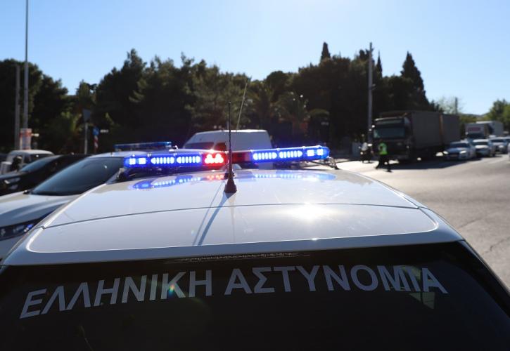 Θεσσαλονίκη: Τέσσερις συλλήψεις για κλοπές εξαρτημάτων από οχήματα