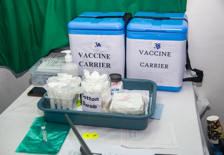 Ιταλία: Οι εμβολιασμοί κατά του κορονοϊού ξεπέρασαν τα 100 εκατ. - Σχεδόν 18.000 τα νέα κρούσματα