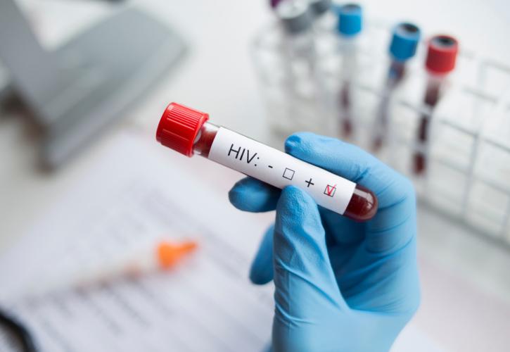 Υγεία - Μελέτη: Υψηλότερος ο κίνδυνος λοίμωξης Covid-19 για τους εμβολιασμένους με HIV