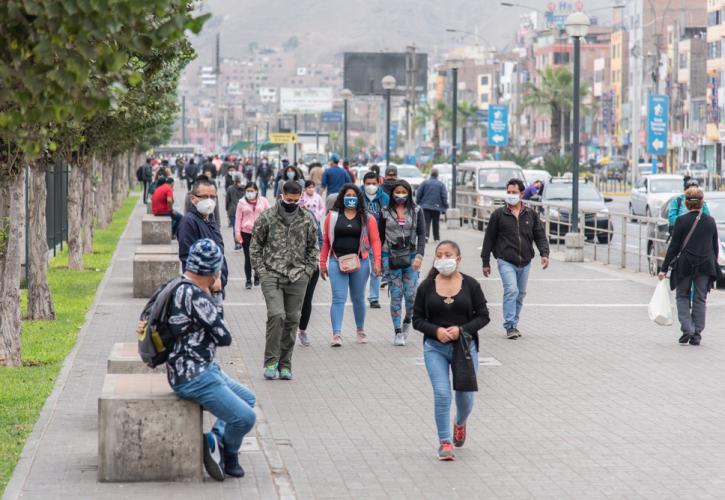 Νέα περιοριστικά μέτρα στη Βόρεια Μακεδονία μετά την αιφνίδια αναζωπύρωση της επιδημίας