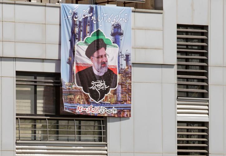 Ιρανός Πρόεδρος: O θάνατος της Μαχσά Αμινί έχει «λυπήσει» τους πάντες στην Ισλαμική Δημοκρατία