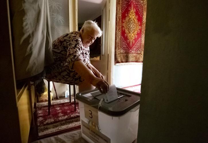 Μεγάλη νίκη των φιλοευρωπαίων στις βουλευτικές εκλογές της Μολδαβίας