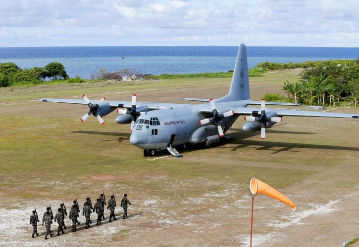 Φιλιππινες: Συντριβή στρατιωτικού αεροσκάφους με τουλάχιστον 17 νεκρούς
