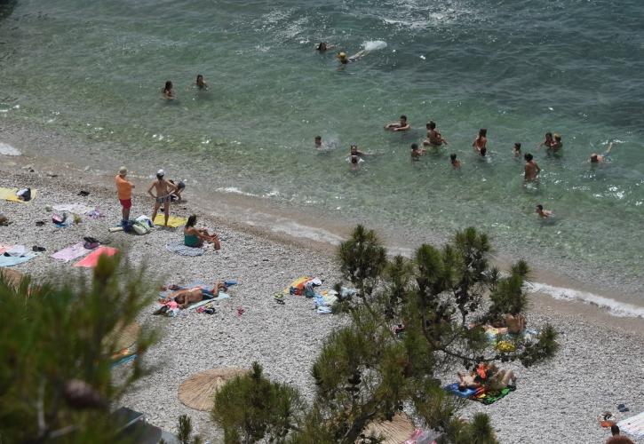 Συμβουλές ανακούφισης από ηλιακό έγκαυμα