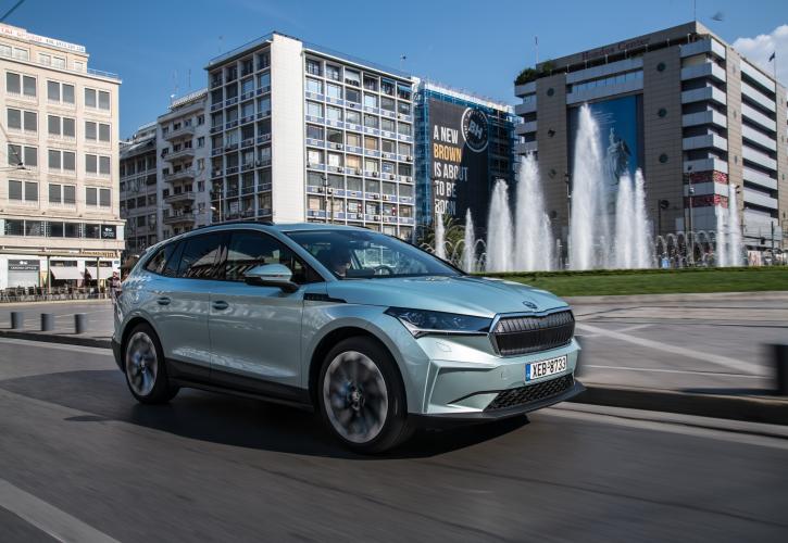 Skoda Enyaq iV 60: Το μέλλον των SUV (vid)