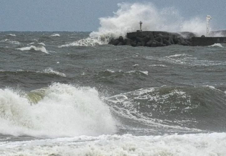 Η Καρίσα Μουρ η πρώτη «χρυσή» γυναίκα σέρφερ στην ιστορία των Ολυμπιακών Αγώνων