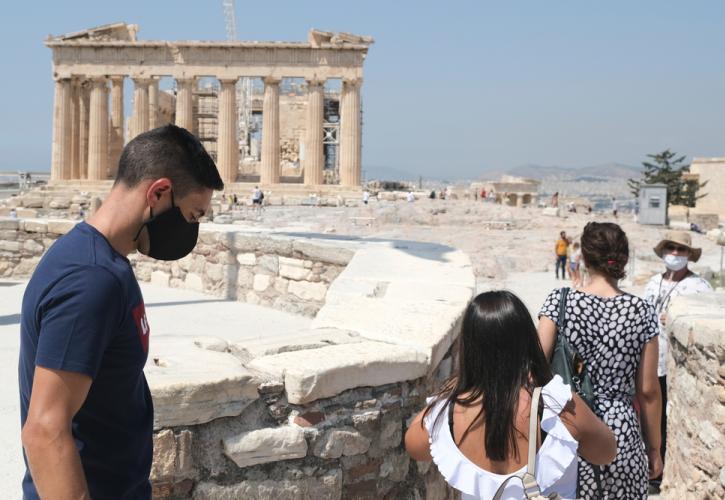 Προς έσοδα ρεκόρ βαδίζει ο ελληνικός τουρισμός