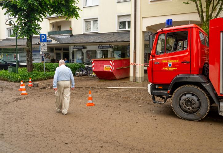 Γερμανία: Ελάχιστες πιθανότητες να ανασυρθούν επιζώντες από τις πλημμύρες