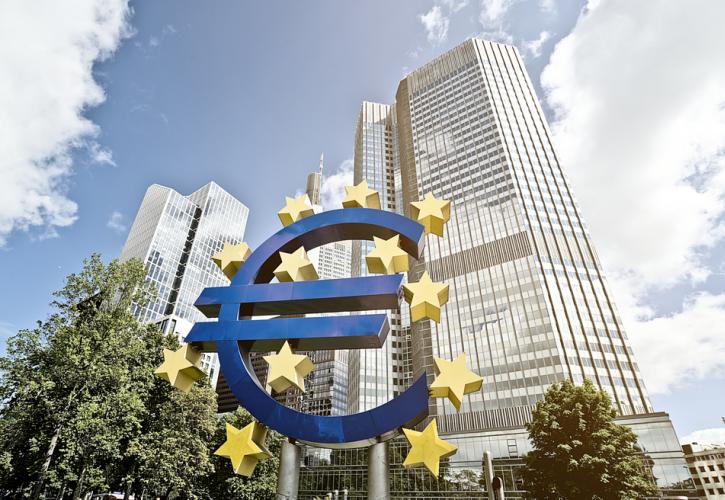 Προλαβαίνουν τα ελληνικά ομόλογα να ξαναμπούν... στην Ευρωζώνη;