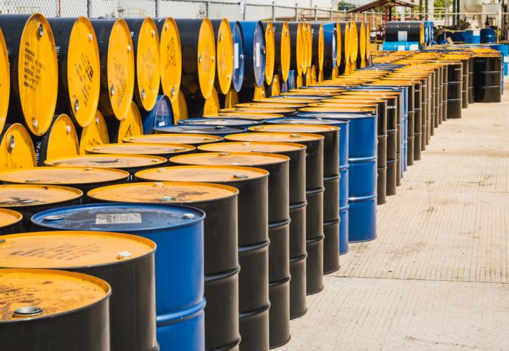 Βενεζουέλα: Η πετρελαϊκή παραγωγή έφθασε σχεδόν το ένα εκατομμύριο βαρέλια την ημέρα