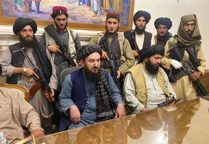 Πώς οι Ταλιμπάν ξαναπήραν το Αφγανιστάν - Οι επόμενες προκλήσεις | Insider