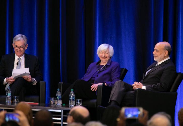 BBG: Η Γέλεν υποστηρίζει τον Πάουελ για δεύτερη θητεία στην Fed