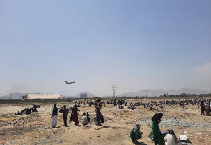 Αφγανιστάν: Συνεχίζονται οι διαπραγματεύσεις για την επαναλειτουργία του αεροδρομίου της Καμπούλ