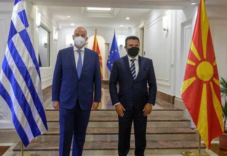Συνάντηση Δένδια με τον πρωθυπουργό της Βόρειας Μακεδονίας