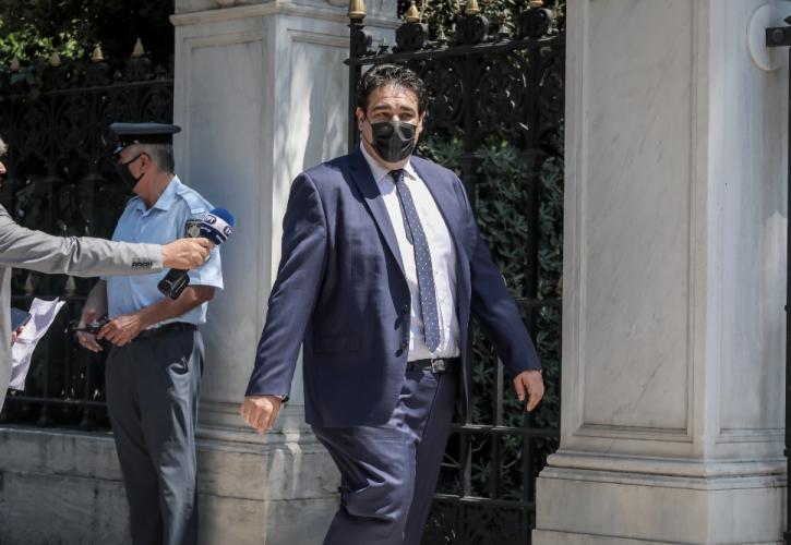 Ολοκληρώθηκε η ορκωμοσία των πέντε υπουργών και υφυπουργών