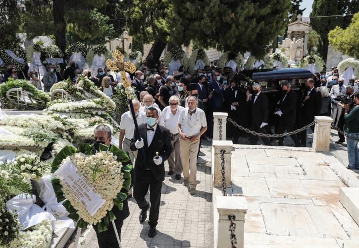 Τελέστηκε η κηδεία του Κωνσταντίνου Μίχαλου