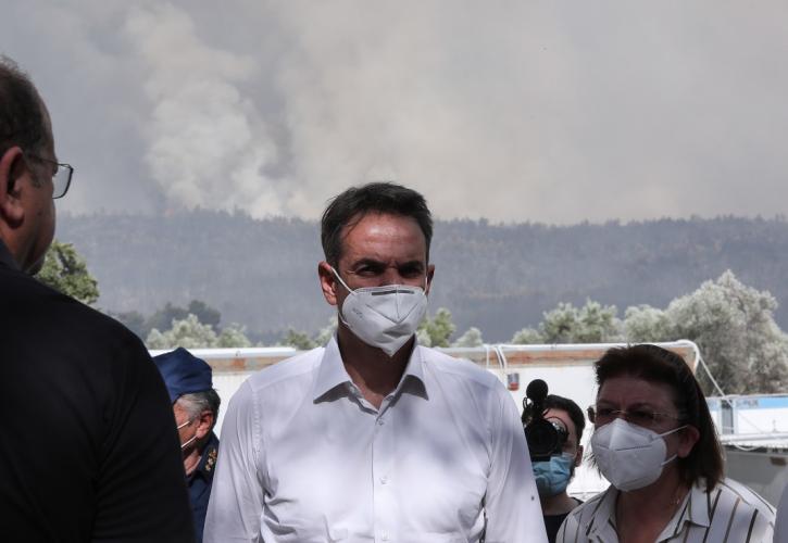 Κυρ. Μητσοτάκης: Προτεραιότητα η αποκατάσταση των πληγέντων - Όλες οι καμένες εκτάσεις θα κηρυχτούν αναδασωτέες