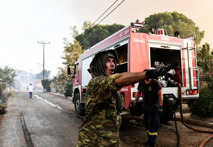 Τρίπολη: Δύσκολη παραμένει η κατάσταση με τη φωτιά στη Γορτυνία