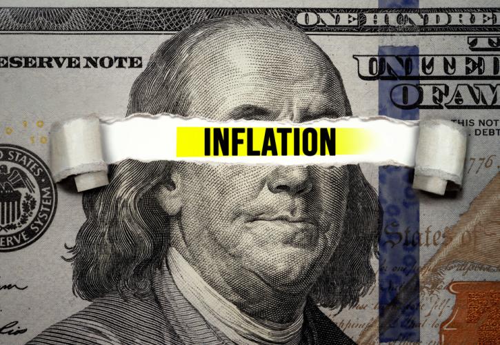 «Σήμα» Μπάιντεν για περαιτέρω αύξηση του πληθωρισμού στις ΗΠΑ 