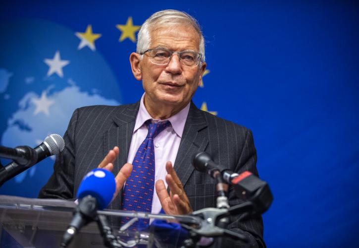 Μπορέλ: Η EE θα δώσει «σταθερή απάντηση» στην απόφαση του Συνταγματικού Δικαστηρίου της Πολωνίας