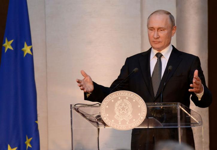 Εύσημα Πούτιν στην Ουγγαρία για την αγορά φυσικού αερίου από τη Ρωσία