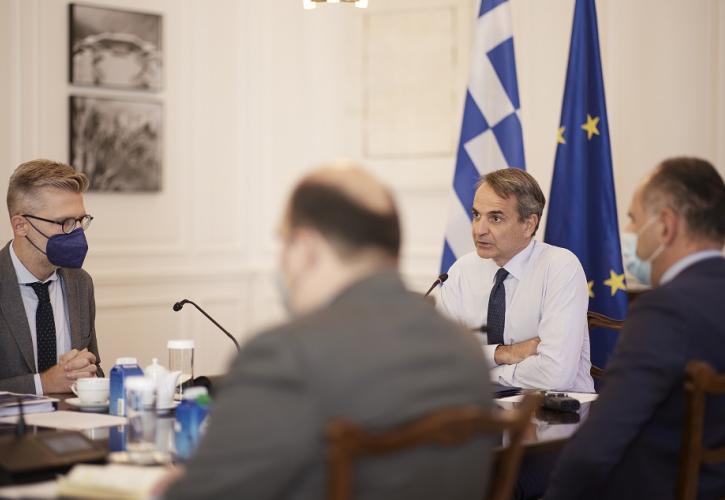 Μητσοτάκης σε υπουργούς: Από σήμερα μιλάμε λιγότερο, δουλεύουμε περισσότερο 