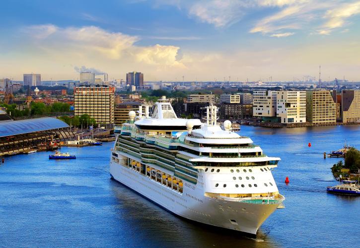 Ο γύρος του κόσμου σε εννέα μήνες με την Royal Caribbean
