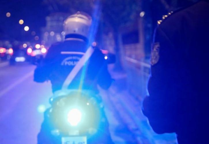 Επεισοδιακή καταδίωξη στην Αττική Οδό - Τραυματίστηκε ένας αστυνομικός