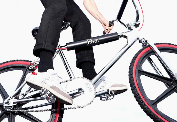 Πώς τα ποδήλατα πολυτελείας έγιναν το νέο «παιχνιδάκι» των fashion brands