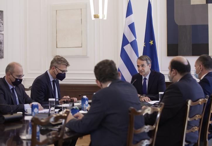 Τέλος από το 2023 στους καυστήρες πετρελαίου στις νέες οικοδομές και από το 2030 στα νέα Ι.Χ. με κινητήρες εσωτερικής καύσης