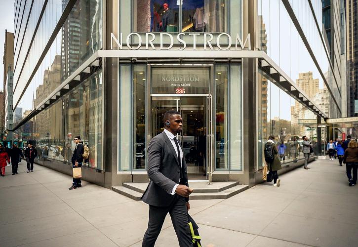 Louis Vuitton και Nordstrom λεηλατήθηκαν από ορδές ληστών «πολυτελείας»