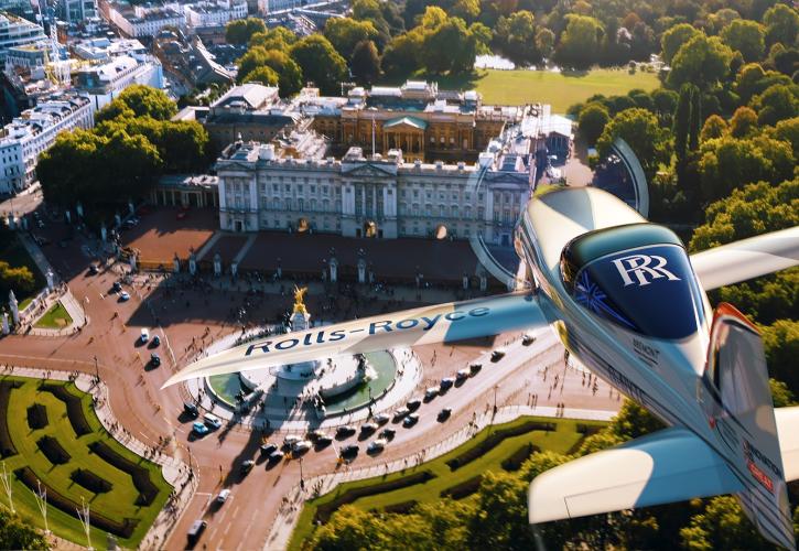 Η Rolls-Royce μόλις παρουσίασε το ταχύτερο ηλεκτρικό αεροπλάνο στον κόσμο
