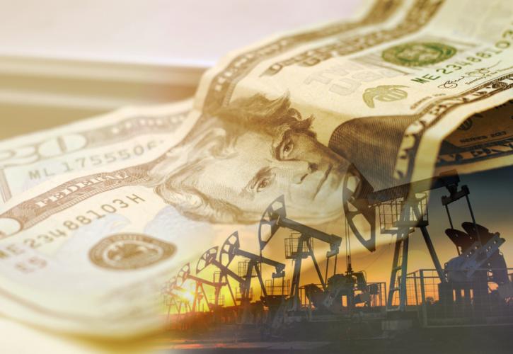 Το πετρέλαιο «έχασε» τα 80 δολάρια λόγω του πλαφόν της ΕΕ και πριν τον ΟΠΕΚ+