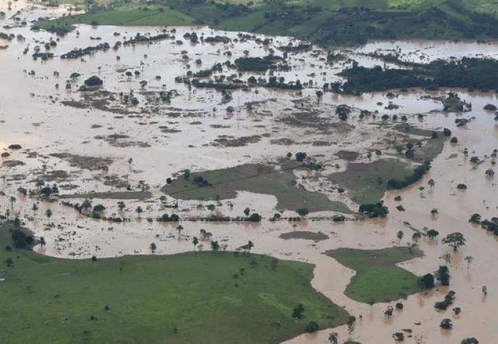 Βραζιλία: 94 νεκροί στις χειρότερες πλημμύρες των τελευταίων 100 ετών