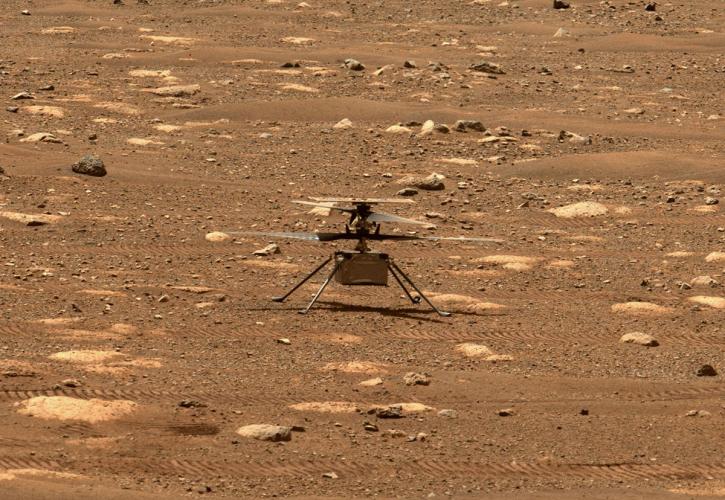 NASA: «Ακίνητο» το Ingenuity στον Άρη μέχρι να αποκατασταθεί η επικοινωνία με το ρόβερ Perseverance