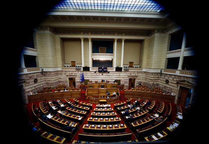 Βουλή: Στην Ολομέλεια η ψήφιση του ν/σ του υπ. Υγείας για την πανδημία 