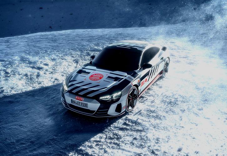 H Audi έντυσε μια ειδική έκδοση του RS e-tron GT στα χρώματα της Bayern 