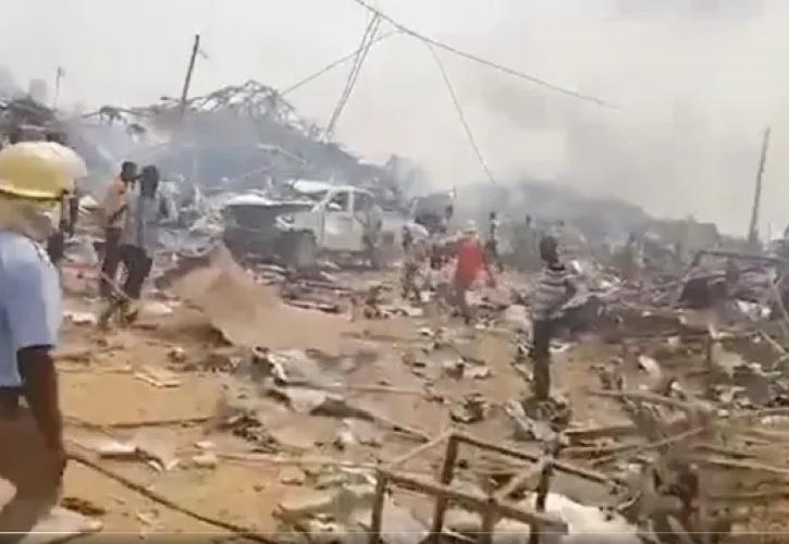 Γκάνα: Τουλάχιστον 17 νεκροί και 59 τραυματίες μετά από τροχαίο με φορτηγό που μετέφερε εκρηκτικά για χρυσωρυχείο