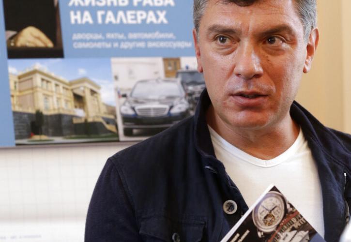 Μπόρις Νεμτσόφ: Μήνες πριν τη δολοφονία του παρακολουθείτο από απόσπασμα του FSB