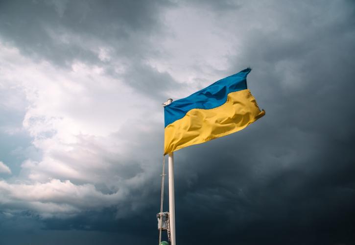 Ουκρανία: Υπόσχεται να κρατήσει ανοικτό τον εναέριο χώρο της παρά τη ρωσική απειλή