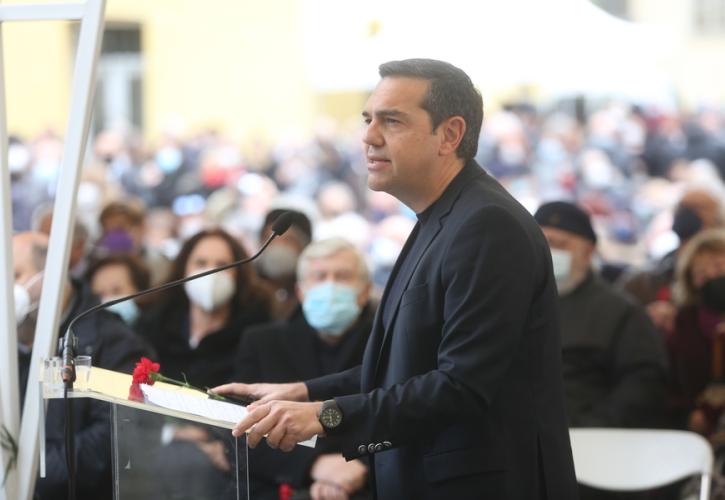 Τσίπρας: Δεν χωράνε τα συνηθισμένα κλισέ όταν μιλάμε για τον σύντροφο Μίμη