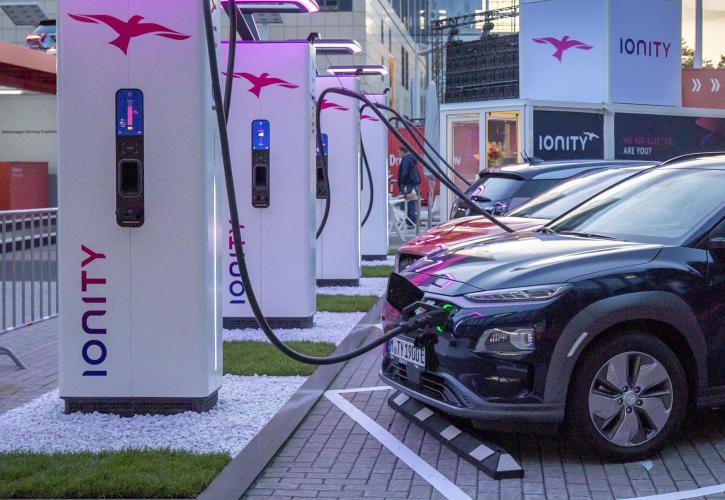 Τα δημόσια σημεία φόρτισης δεν μπορούν να καλύψουν τις ανάγκες των ηλεκτρικών αυτοκινήτων
