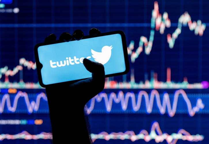 Η Twitter περιορίζει τον αριθμό των γραφείων σε διάφορες πόλεις του κόσμου, χωρίς να ανακοινώνει απολύσεις 