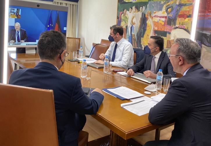 Σταϊκούρας: «Παραγωγική τηλεδιάσκεψη» με Λίντνερ για ανάκαμψη και προοπτικές ελληνικής οικονομίας