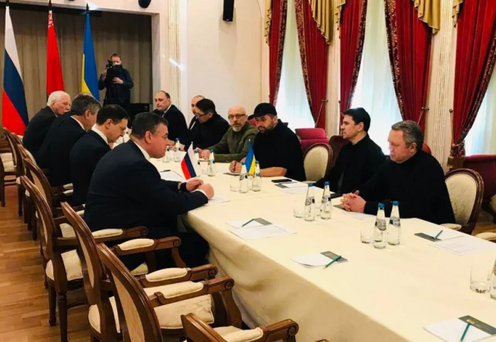 Κίεβο: Η κατάπαυση του πυρός στο επίκεντρο του νέου γύρου συνομιλιών με τη Ρωσία
