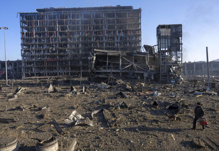 Παγκόσμια Τράπεζα: Στα 60 δισ. δολάρια οι καταστροφές σε κτίρια και υποδομές της Ουκρανίας
