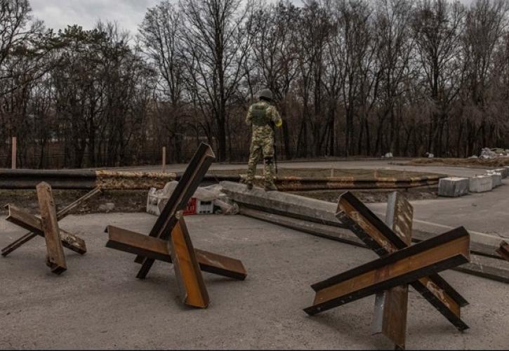 Ουκρανία: Το Κίεβο απεγκλώβισε 190.000 άμαχους μέσω των ανθρωπιστικών διαδρόμων 