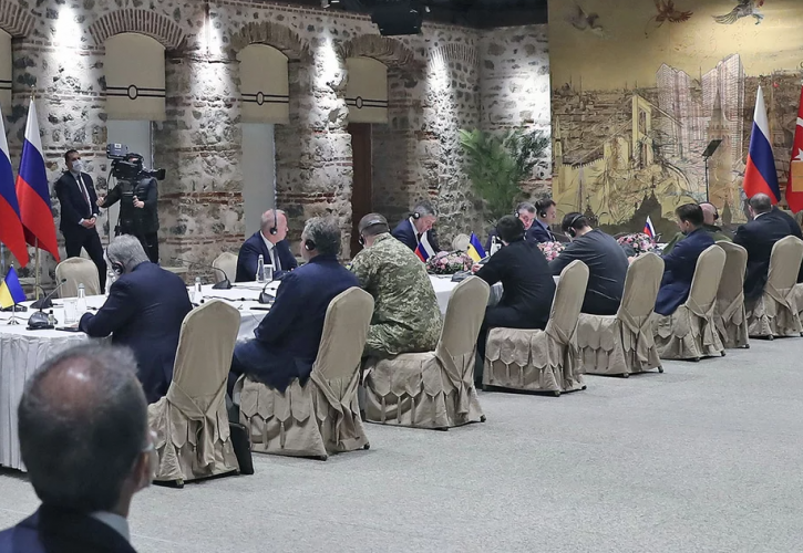 Πιο κοντά από ποτέ η συνάντηση Πούτιν-Ζελένσκι - Εγγυήσεις ασφαλείας από Ουκρανία, αποκλιμάκωση η Ρωσία